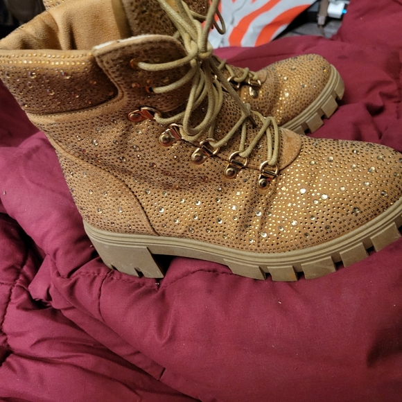 Woman's 7 boots - Picture 2 of 10